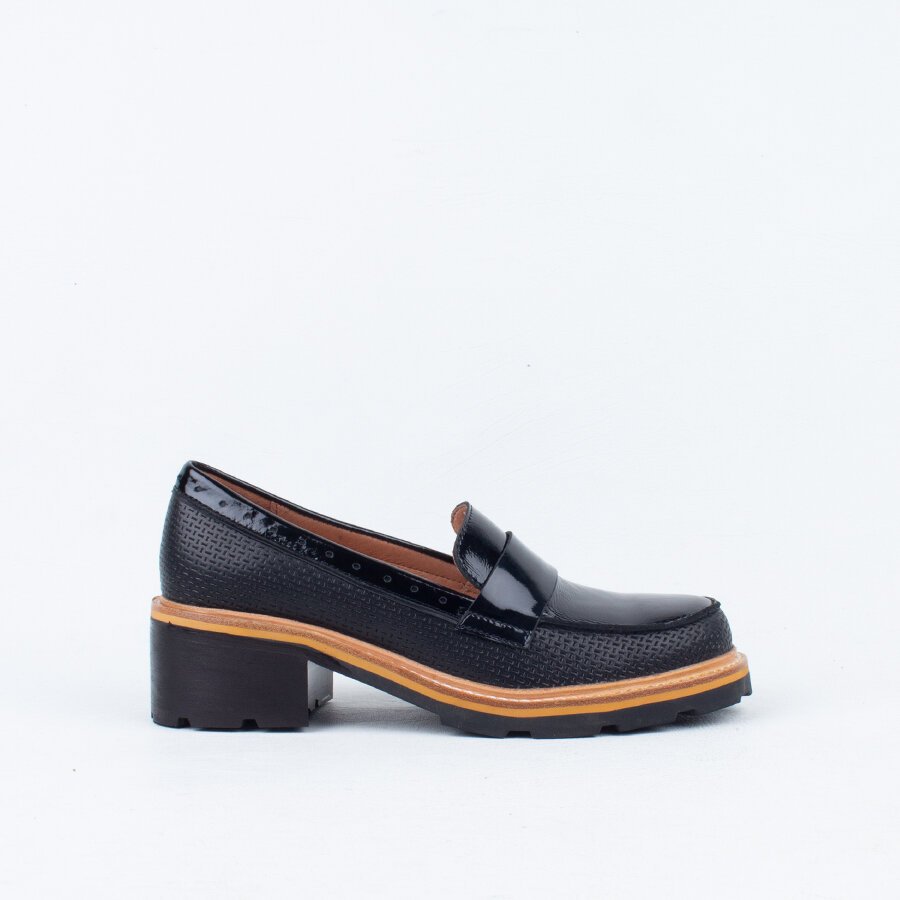 Black sales loafers nz