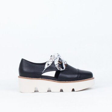 Pine Platform Lace Up