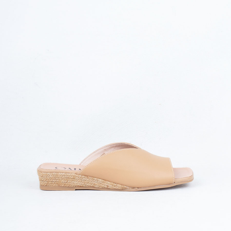Tiana Slide - SHOP-SLIDES : Ultra Shoes - Gaimo - Spain S23