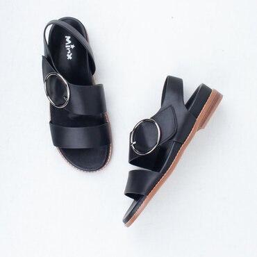 Willa Sandal