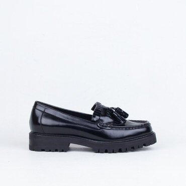 Fringe Loafer