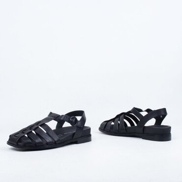 Erma Sandal