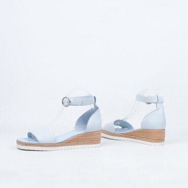 Idola Wedge Sandal