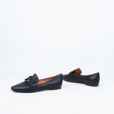 Socoros Loafer